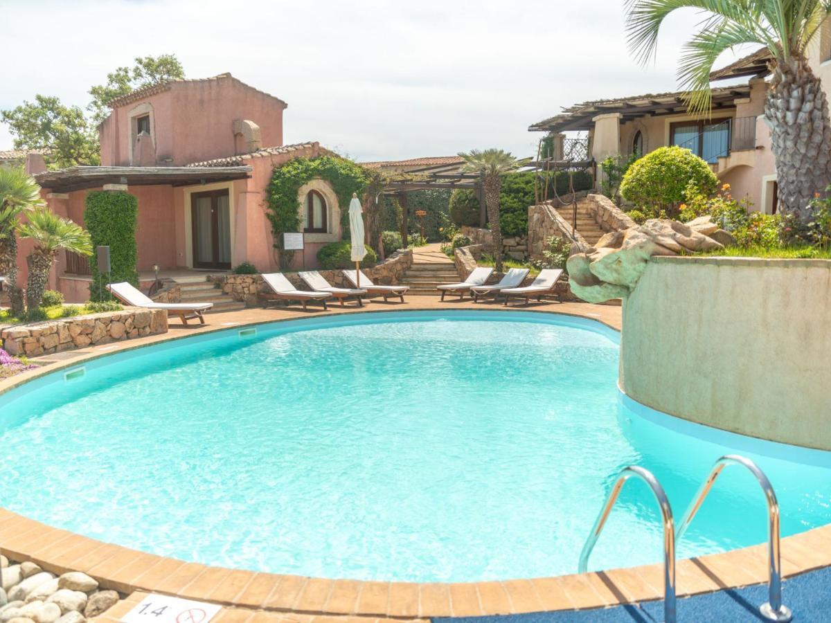 Holiday Home Erica 21 - Vista Village By Interhome Porto San Paolo  Ngoại thất bức ảnh