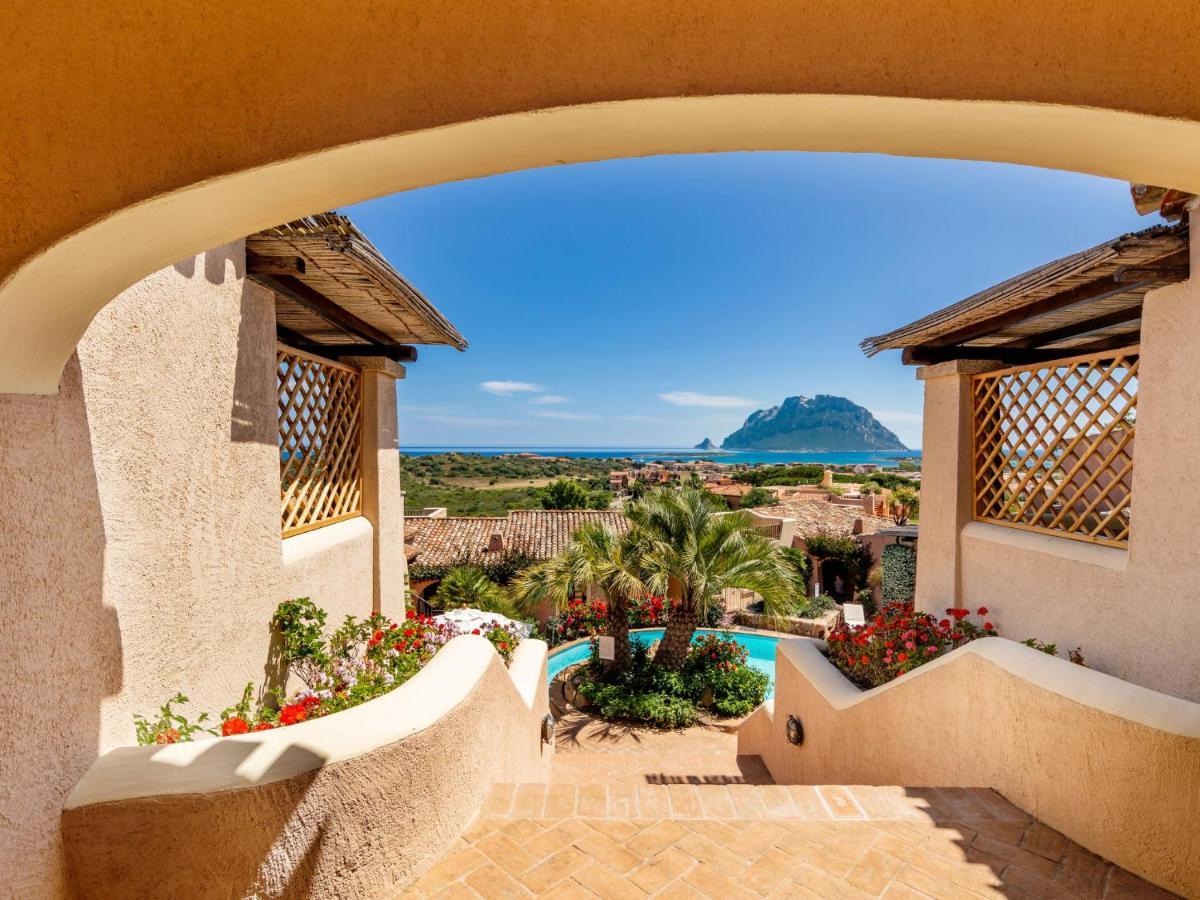 Holiday Home Erica 21 - Vista Village By Interhome Porto San Paolo  Ngoại thất bức ảnh